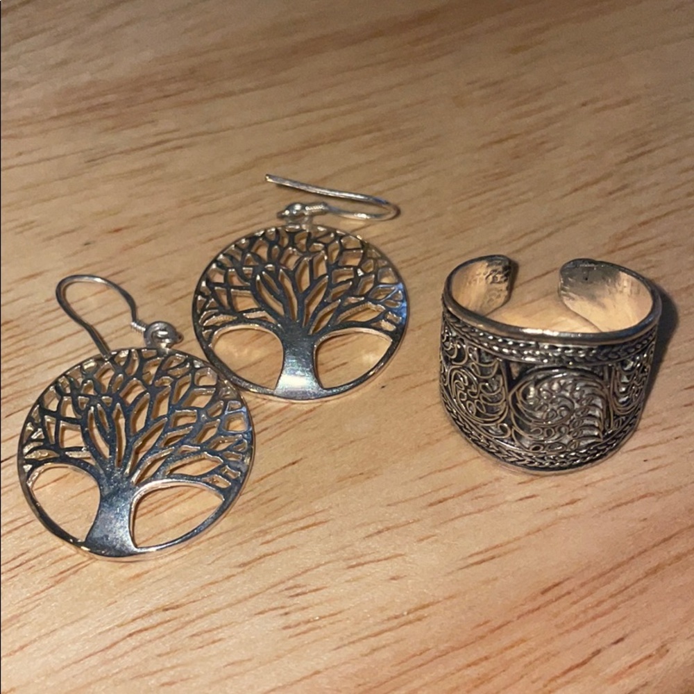 Earring and ring set